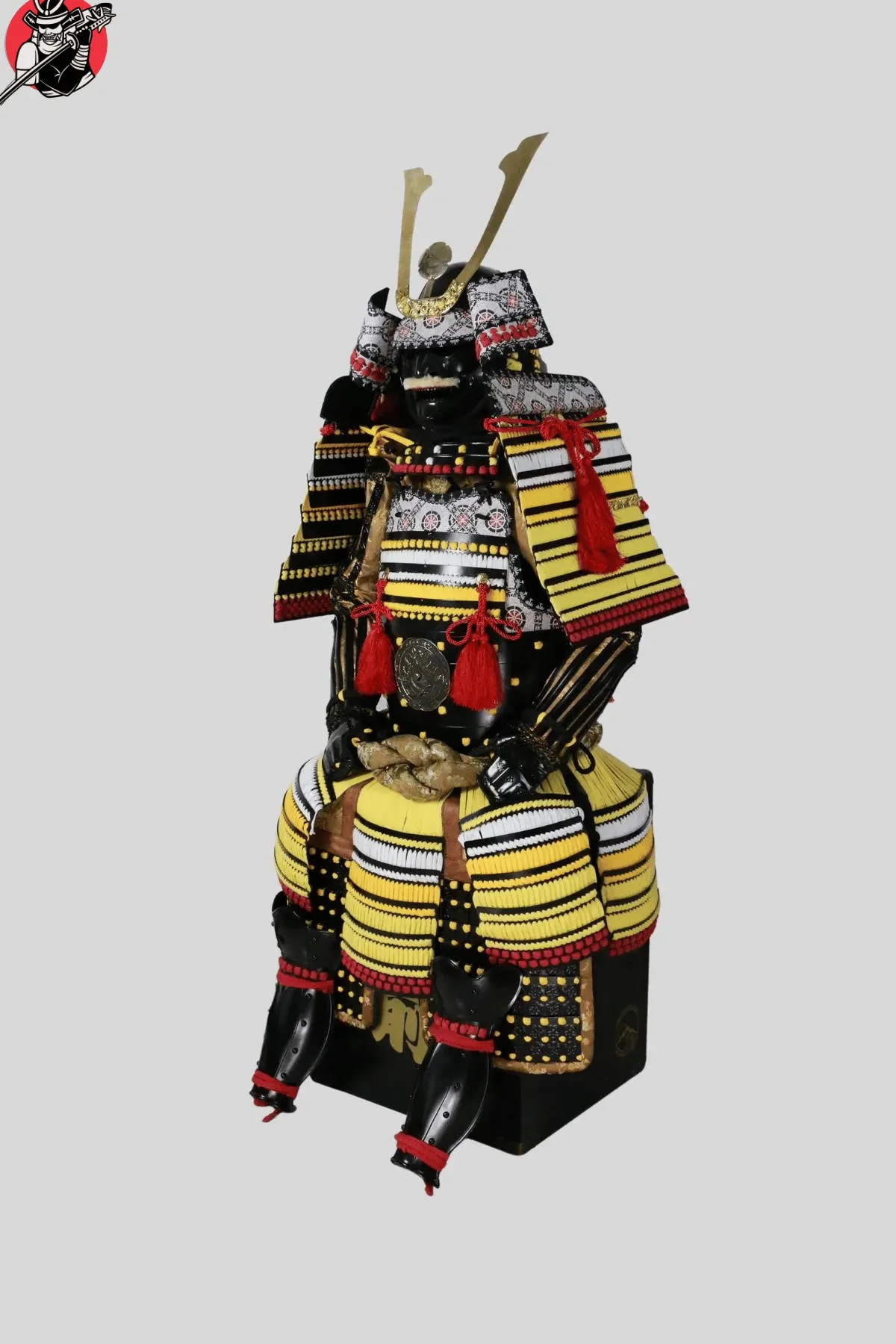 Samurai Armor Kogane no ō - Imagen 2